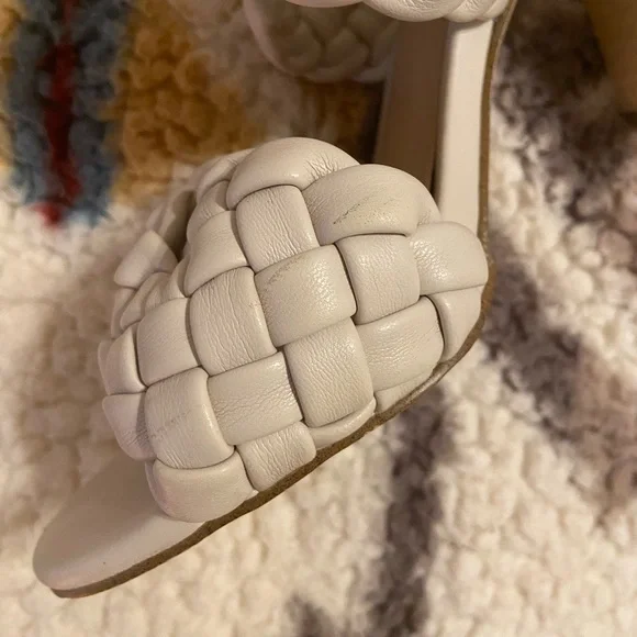 Steve Madden Twisted Bone Sandal - Picture 4 of 9